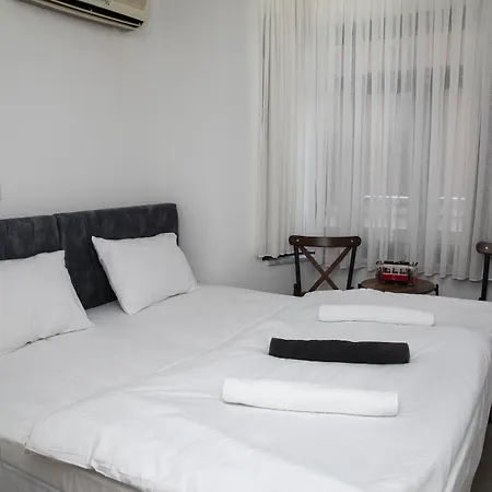 Noya Hôtel capsule *