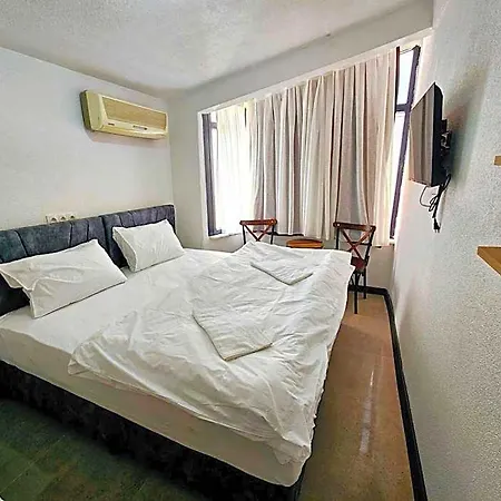 Noya Hotel cápsula Estambul