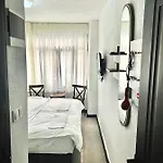 Noya Hotel cápsula *