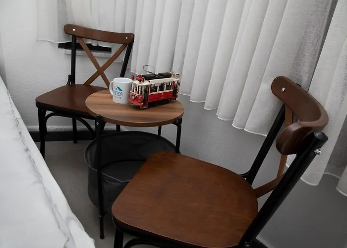 Noya * 伊斯坦布尔